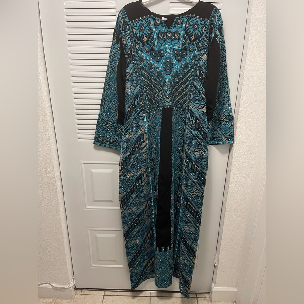 Falahi New Falahi thob, never worn
